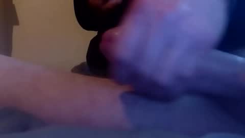 rhyssss13 online show from December 3, 2025, 8:12 am