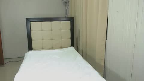 KANG online show from October 20, 2025, 4:07 pm