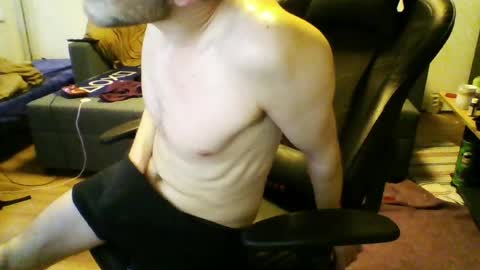 Snapshot of ricciardio chatting on June 2, 2026, 6:32 pm ricciardio online show from June 2, 2026, 6:32 pm
