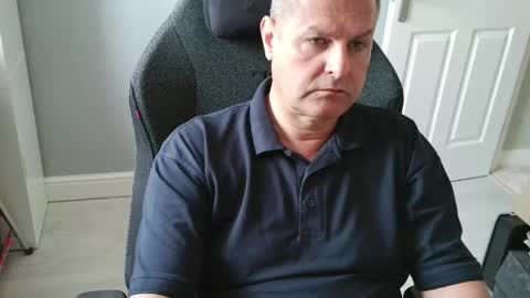 Snapshot of rich_uk56 chatting on May 28, 2026, 11:29 am UK Straight Guy online show from May 28, 2026, 11:29 am