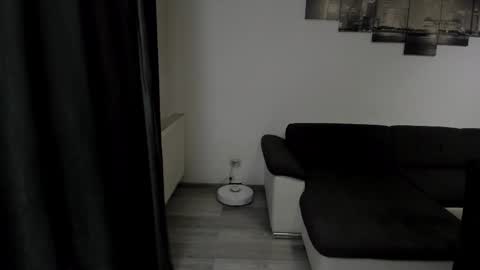 RichardDarell online show from May 23, 2026, 5:01 am