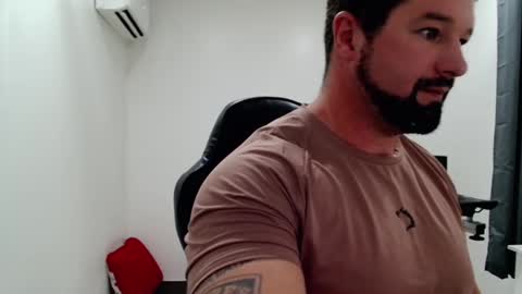 Snapshot of richrolland chatting on November 4, 2025, 3:44 pm Rickseduction online show from November 4, 2025, 3:44 pm