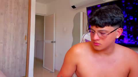 Snapshot of rick_shellby chatting on April 14, 2026, 5:30 pm Rick online show from April 14, 2026, 5:30 pm