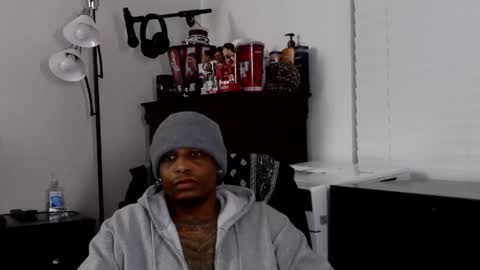 Snapshot of rickavelli chatting on May 31, 2026, 2:42 am Rick online show from May 31, 2026, 2:42 am