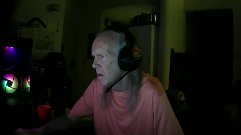 Snapshot of rickl56 chatting on June 19, 2026, 1:43 am rickl56 online show from June 19, 2026, 1:43 am