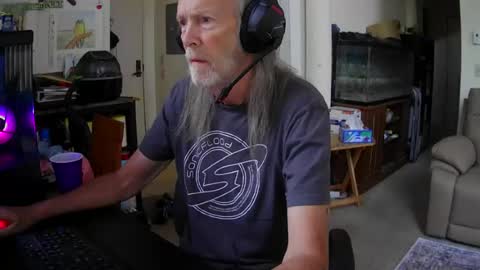 Snapshot of rickl56 chatting on July 23, 2026, 9:35 pm rickl56 online show from July 23, 2026, 9:35 pm