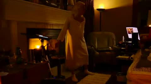 PINK HOLE TWINK online show from February 17, 2025, 3:25 am