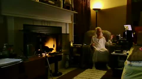 PINK HOLE TWINK online show from November 22, 2025, 2:32 am