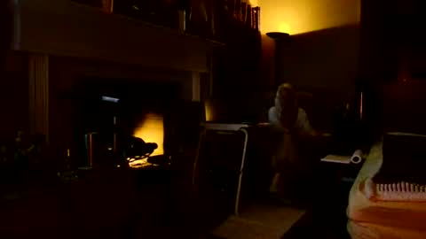 PINK HOLE TWINK online show from April 3, 2026, 2:09 am