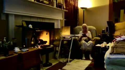 PINK HOLE TWINK online show from April 20, 2026, 3:20 am