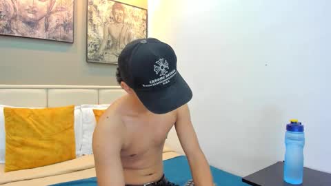 Ricky Backus online show from November 12, 2025, 11:21 am