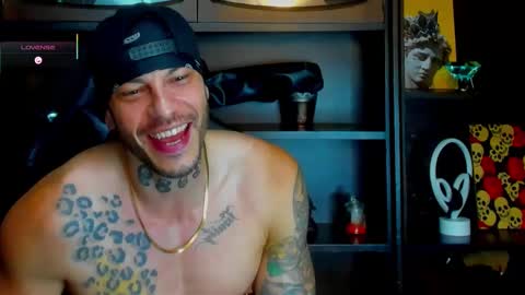 ricky_santos_ online show from September 14, 2025, 2:00 am