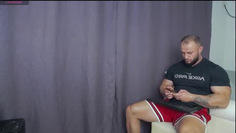 rickymiami1 online show from September 11, 2025, 6:19 pm