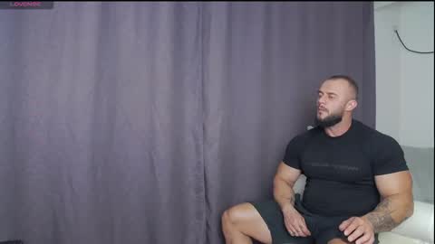 rickymiami1 online show from September 21, 2025, 6:42 pm