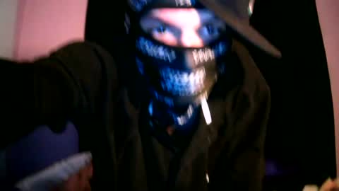 Snapshot of rico9ich chatting on July 29, 2026, 3:43 pm rico9ich online show from July 29, 2026, 3:43 pm