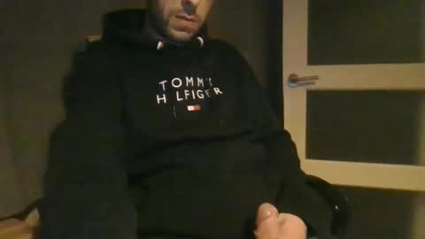 ricooo465 online show from April 3, 2026, 10:41 pm