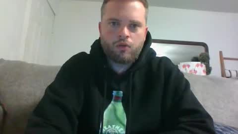 Snapshot of ridemeh11 chatting on November 30, 2025, 12:31 pm ridemeh11 online show from November 30, 2025, 12:31 pm