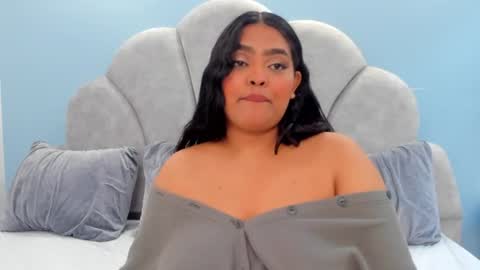 Snapshot of riley_dolly chatting on July 19, 2026, 5:00 am riley_dolly online show from July 19, 2026, 5:00 am
