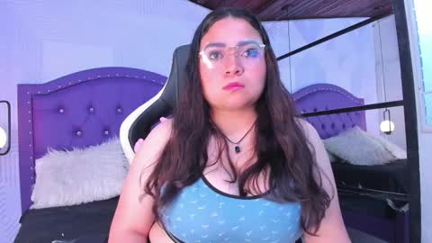 kamila online show from February 9, 2026, 11:25 am