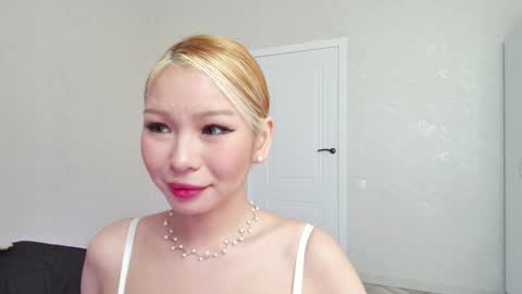 Snapshot of rileymee chatting on January 15, 2025, 7:05 am rileymee online show from January 15, 2025, 7:05 am