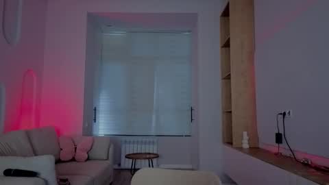 Snapshot of rileymee chatting on September 18, 2025, 12:29 pm rileymee online show from September 18, 2025, 12:29 pm