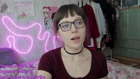 Snapshot of rileynymph chatting on May 14, 2026, 6:20 am My name is Riley Like my broadcast pls 3 online show from May 14, 2026, 6:20 am