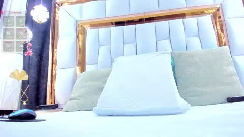 Riley online show from February 5, 2026, 11:48 am