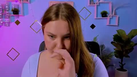Rina online show from June 17, 2026, 6:53 pm