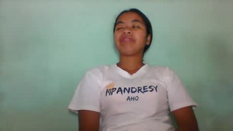 Snapshot of rinah856024 chatting on May 18, 2026, 4:46 pm rinah856024 online show from May 18, 2026, 4:46 pm