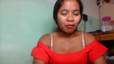 Snapshot of rinah856024 chatting on June 1, 2026, 6:20 pm rinah856024 online show from June 1, 2026, 6:20 pm