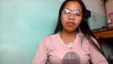 Snapshot of rinah856024 chatting on June 14, 2026, 4:09 pm rinah856024 online show from June 14, 2026, 4:09 pm