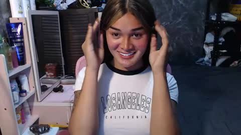 Rina online show from March 9, 2026, 4:16 am