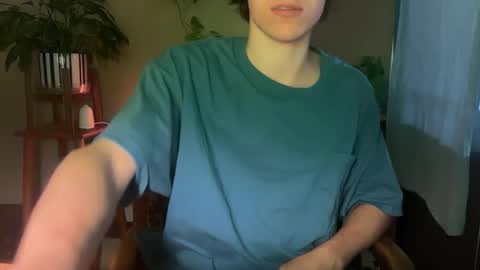 rio_inquieto online show from September 17, 2025, 1:40 am