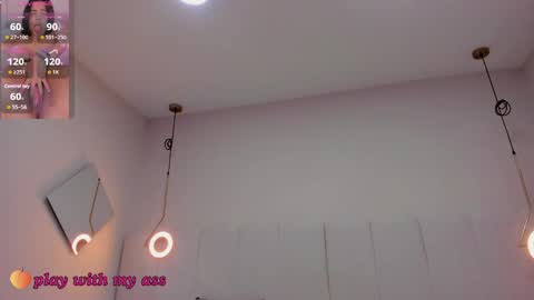 Snapshot of riri_candy chatting on May 16, 2026, 10:36 am Riri Candy online show from May 16, 2026, 10:36 am
