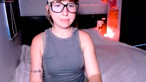 Rita online show from September 29, 2025, 4:28 am