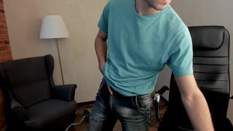 Snapshot of rishu_ chatting on February 5, 2025, 1:22 pm VAnitas online show from February 5, 2025, 1:22 pm