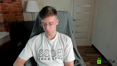 Snapshot of rishu_ chatting on October 10, 2025, 10:47 am VAnitas online show from October 10, 2025, 10:47 am