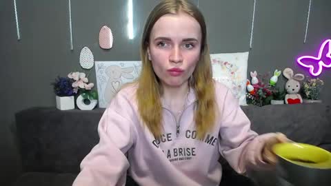 Snapshot of ritakiskis chatting on April 9, 2026, 7:52 pm ritakiskis online show from April 9, 2026, 7:52 pm