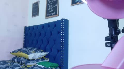 rizantella online show from February 14, 2026, 2:30 am