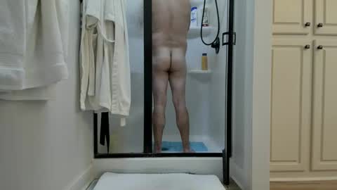 rkellyy online show from September 17, 2025, 7:37 pm