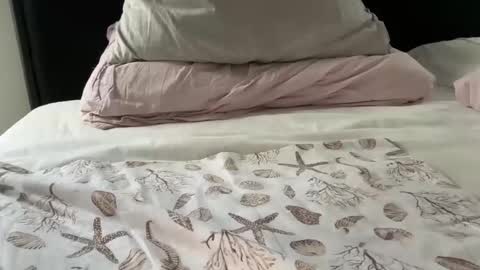 roadking1122 online show from October 31, 2025, 2:18 pm