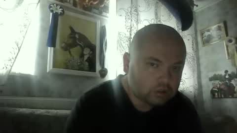 Snapshot of rob18997 chatting on November 9, 2025, 11:52 am rob18997 online show from November 9, 2025, 11:52 am