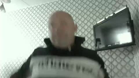 Snapshot of rob18997 chatting on February 8, 2026, 10:07 am rob18997 online show from February 8, 2026, 10:07 am