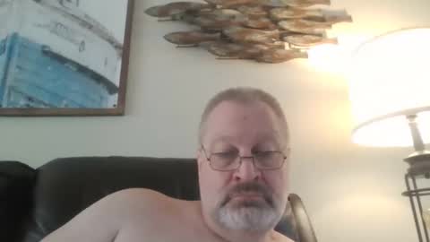 rob872217 online show from April 13, 2026, 12:21 pm