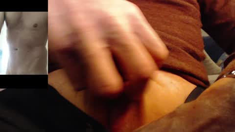 robby66_56 online show from February 5, 2025, 5:31 pm