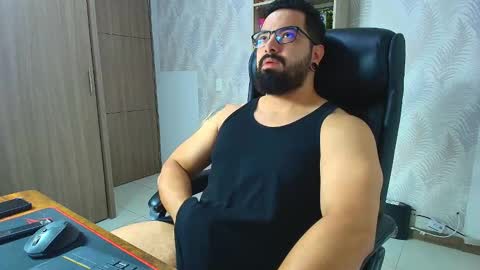 Snapshot of robby_k chatting on November 25, 2025, 12:10 am Robby online show from November 25, 2025, 12:10 am