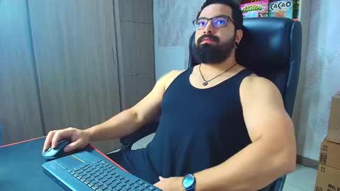 Snapshot of robby_k chatting on December 16, 2025, 5:12 am Robby online show from December 16, 2025, 5:12 am