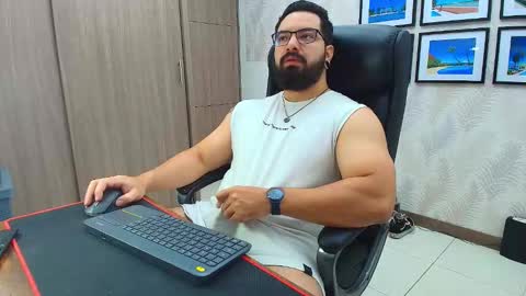 Snapshot of robby_k chatting on January 14, 2026, 5:24 am Robby online show from January 14, 2026, 5:24 am