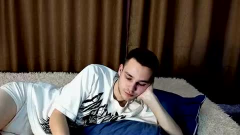 robert10211 online show from February 20, 2026, 9:00 am