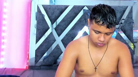 Robert Miller And Mael Thompson  online show from December 3, 2024, 9:44 am